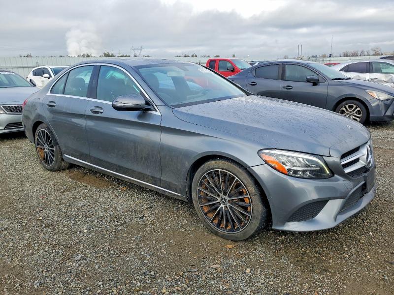 Продажа на аукционе авто 2019 Mercedes-benz C 300, vin: 55SWF8DB5KU299104, номер лота: 98717605