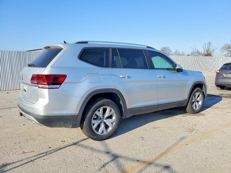 Продажа на аукционе авто 2018 Volkswagen Atlas, vin: 1V2ER2CAXJC521866, номер лота: 73919745