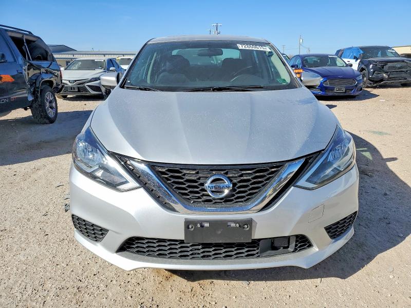 2019 Nissan Sentra მანქანა იყიდება აუქციონზე, vin: 3N1AB7AP9KY223801, აუქციონის ნომერი: 72860615
