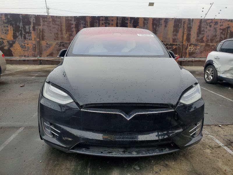 2017 Tesla Model X მანქანა იყიდება აუქციონზე, vin: 5YJXCBE24HF059643, აუქციონის ნომერი: 74456415