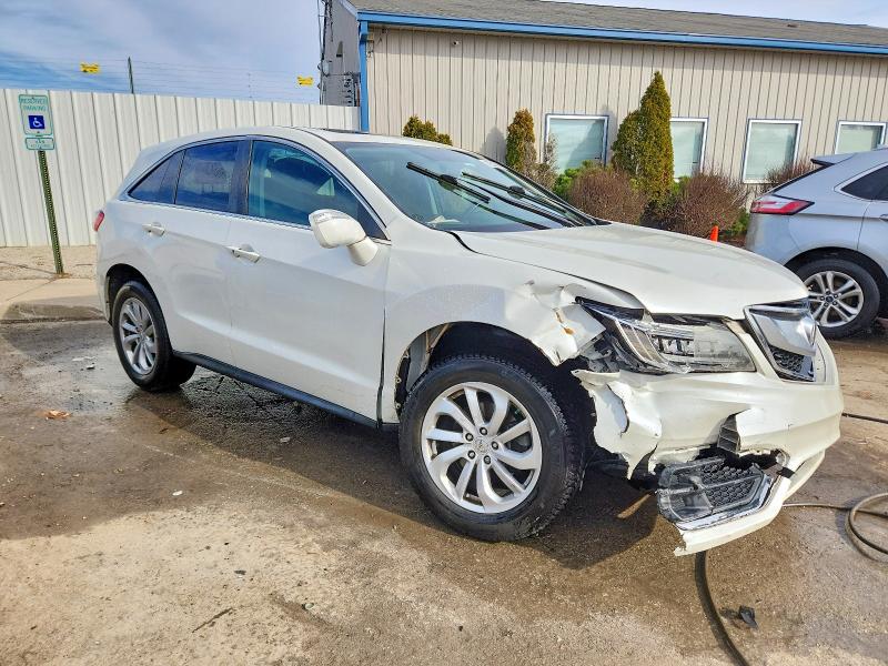 72627555 :رقم المزاد ، 5J8TB3H30JL013906 vin ، 2018 Acura Rdx مزاد بيع