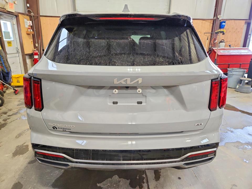 Продажа на аукционе авто 2023 Kia Sorento, vin: 5XYRKDLF2PG213920, номер лота: 74039915