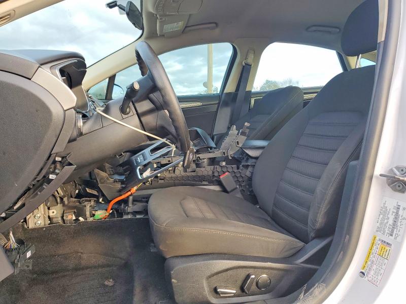 48446716 :رقم المزاد ، 3FA6P0LU3JR228943 vin ، 2018 Ford Fusion مزاد بيع