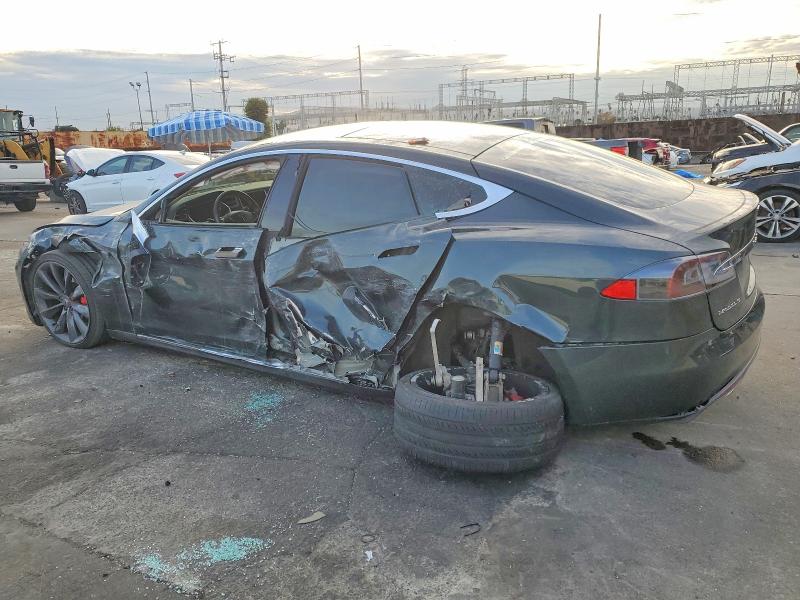 Aukcja sprzedaży 2014 Tesla Model S, vin: 5YJSA1H16EFP33011, numer aukcji: 99020275
