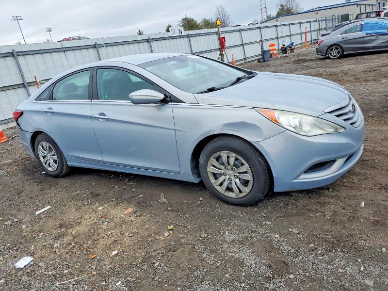 2011 Hyundai Sonata მანქანა იყიდება აუქციონზე, vin: 5NPEB4AC4BH264005, აუქციონის ნომერი: 73037685