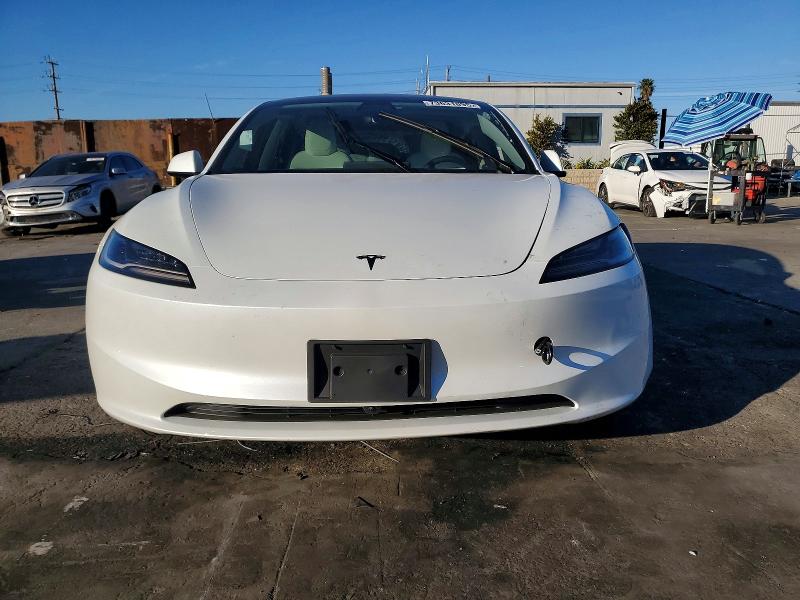 Продажа на аукционе авто 2026 Tesla Model 3, vin: 5YJ3E1EAXTF145848, номер лота: 73631895