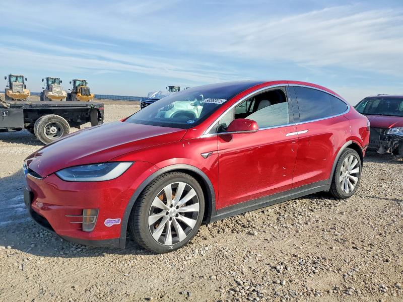 Продаж на аукціоні авто 2019 Tesla Model X, vin: 5YJXCAE25KF188752, номер лоту: 98362075