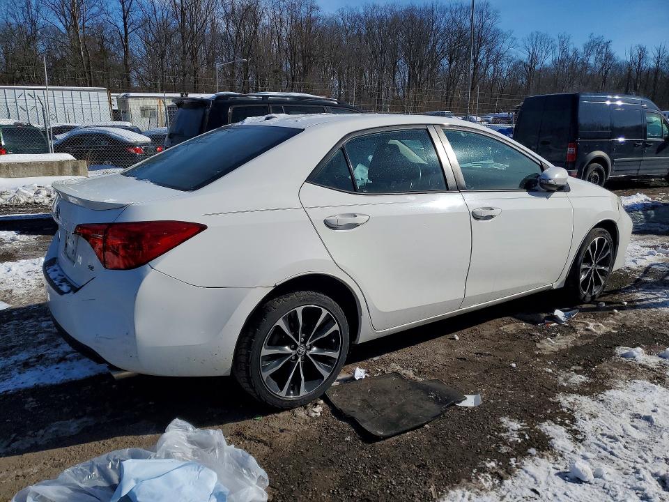 Продажа на аукционе авто 2017 Toyota Corolla, vin: 2T1BURHE1HC855440, номер лота: 74584735