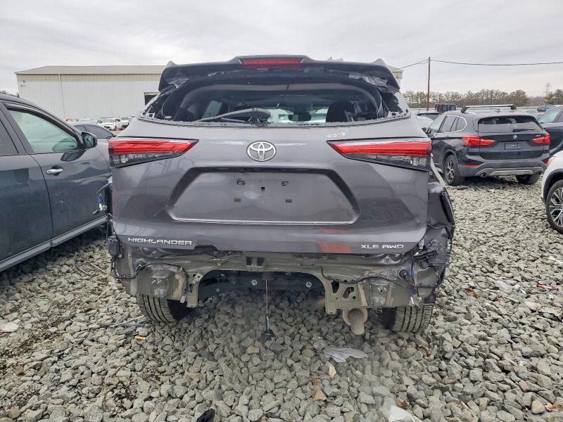 Aukcja sprzedaży 2022 Toyota Highlander, vin: 5TDHZRBH5NS577241, numer aukcji: 97615805