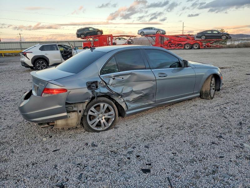 Продажа на аукционе авто 2008 Mercedes-benz C, vin: WDDGF81X78F122683, номер лота: 99855015