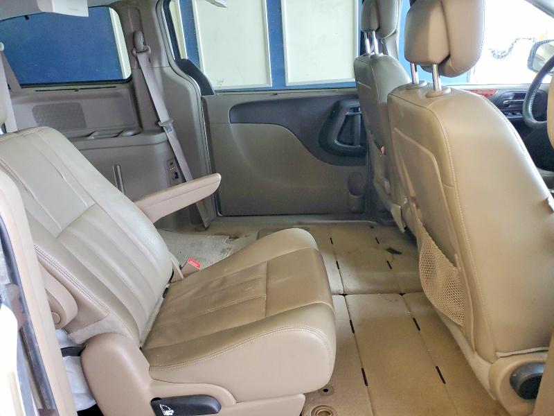 73377785 :رقم المزاد ، 2C4RC1BG2ER460322 vin ، 2014 Chrysler Town & Country مزاد بيع