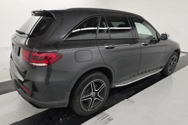 Продаж на аукціоні авто 2022 Mercedes-benz Glc 300, vin: W1N0G8DBXNV331015, номер лоту: 72409885