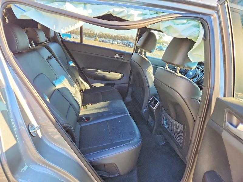 98879645 :رقم المزاد ، KNDP6CAC1N7957663 vin ، 2022 Kia Sportage مزاد بيع