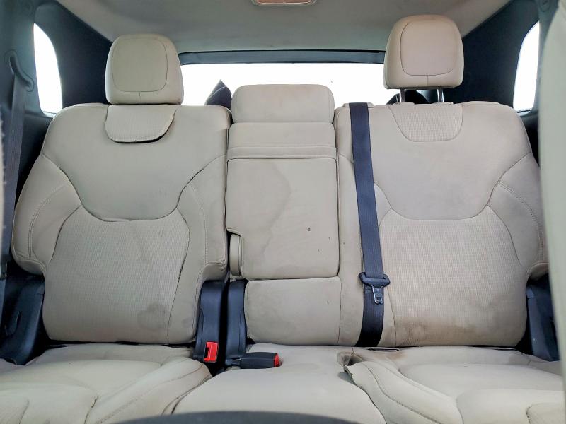 50375916 :رقم المزاد ، 1C4PJMCS2FW789614 vin ، 2015 Jeep Cherokee مزاد بيع
