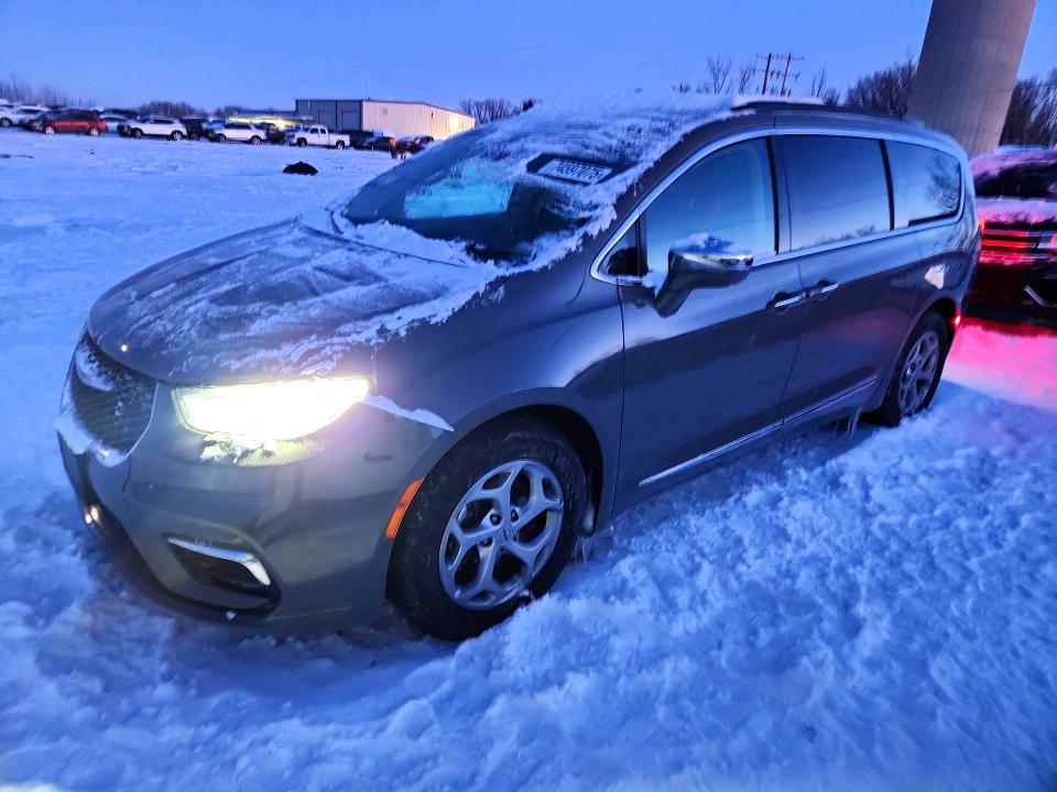 74597075 :رقم المزاد ، 2C4RC1GG4NR168454 vin ، 2022 Chrysler Pacifica مزاد بيع