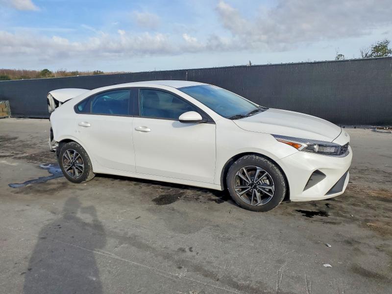 Aukcja sprzedaży 2024 Kia Forte, vin: 3KPF24AD6RE732053, numer aukcji: 73837815