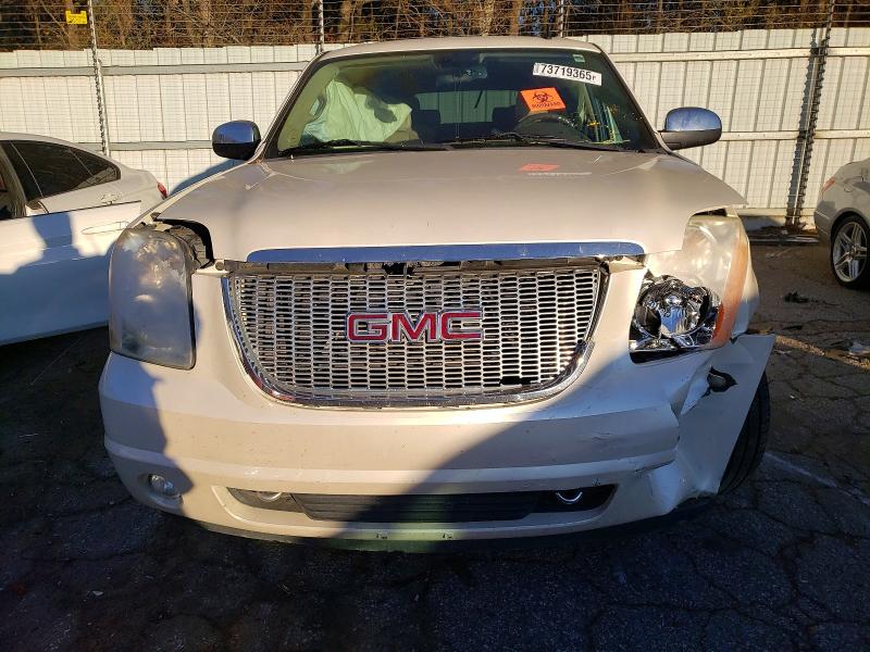 73719365 :رقم المزاد ، 1GKFK16378R213051 vin ، 2008 Gmc Yukon Xl K مزاد بيع