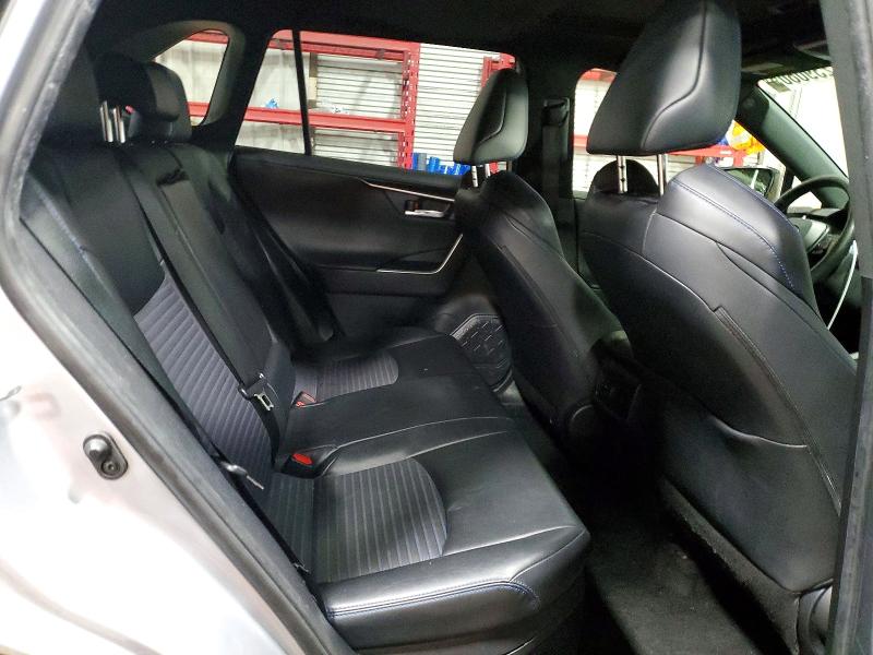 72390805 :رقم المزاد ، JTME6RFV2ND527310 vin ، 2022 Toyota Rav4 مزاد بيع