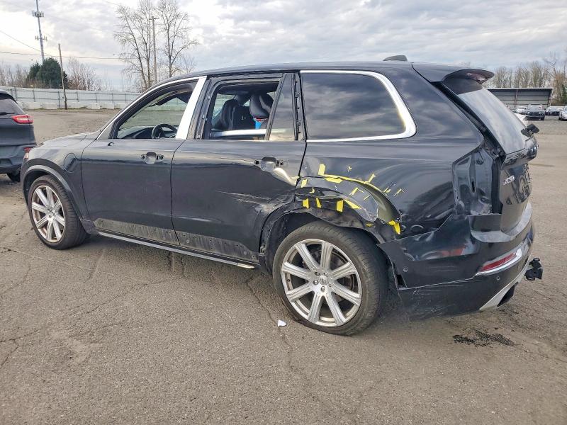 73020335 :رقم المزاد ، YV4BC0ZX4H1130799 vin ، 2017 Volvo Xc90 مزاد بيع
