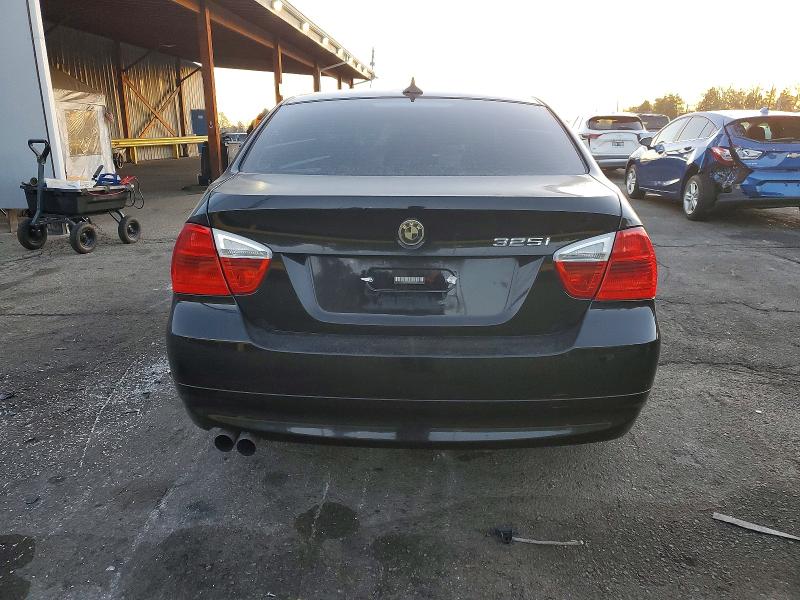 2006 Bmw 325 მანქანა იყიდება აუქციონზე, vin: WBAVB13596PT23618, აუქციონის ნომერი: 99720575