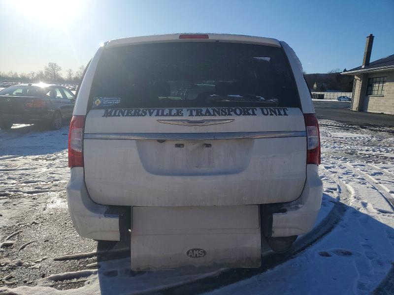 2015 Chrysler Town & Country მანქანა იყიდება აუქციონზე, vin: 2C4RC1BG7FR626352, აუქციონის ნომერი: 74034605