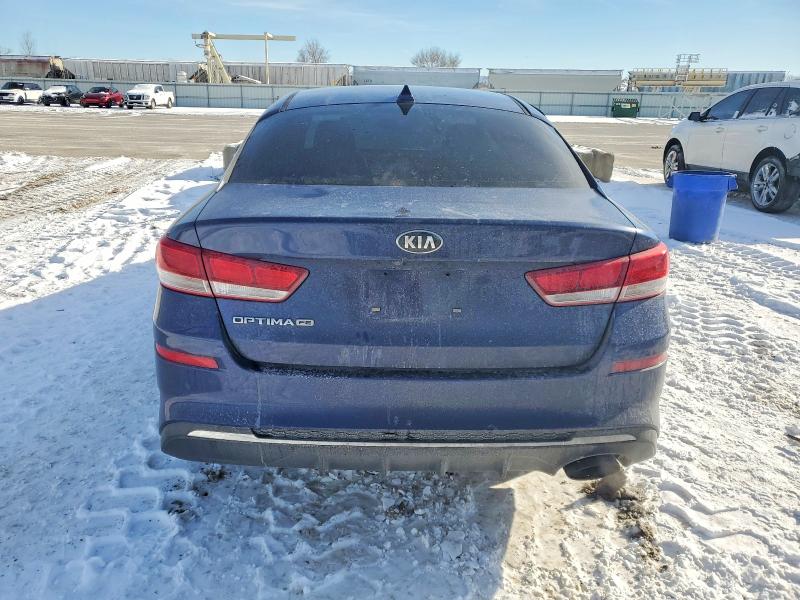 2019 Kia Optima მანქანა იყიდება აუქციონზე, vin: 5XXGT4L36KG279880, აუქციონის ნომერი: 74782445