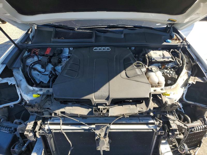 98694035 :رقم المزاد ، WA1VAAF73KD046960 vin ، 2019 Audi Q7 مزاد بيع