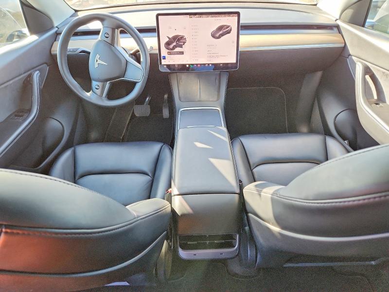 75251615 :رقم المزاد ، 7SAYGDEE5NF386114 vin ، 2022 Tesla Model Y مزاد بيع
