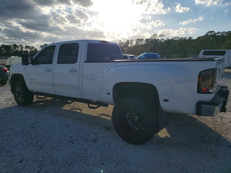 Продаж на аукціоні авто 2008 Chevrolet Silverado, vin: 1GCJC33668F223911, номер лоту: 73402815