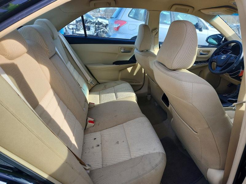 74684255 :رقم المزاد ، 4T1BF1FK7HU705156 vin ، 2017 Toyota Camry مزاد بيع