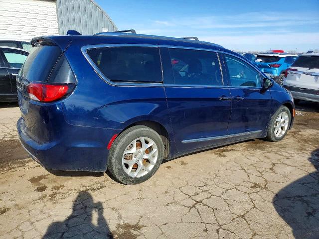 2018 Chrysler Pacifica მანქანა იყიდება აუქციონზე, vin: 2C4RC1BG4JR111057, აუქციონის ნომერი: 73738265