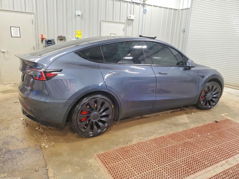 Продаж на аукціоні авто 2023 Tesla Model Y, vin: 7SAYGDEF3PF963590, номер лоту: 99390845
