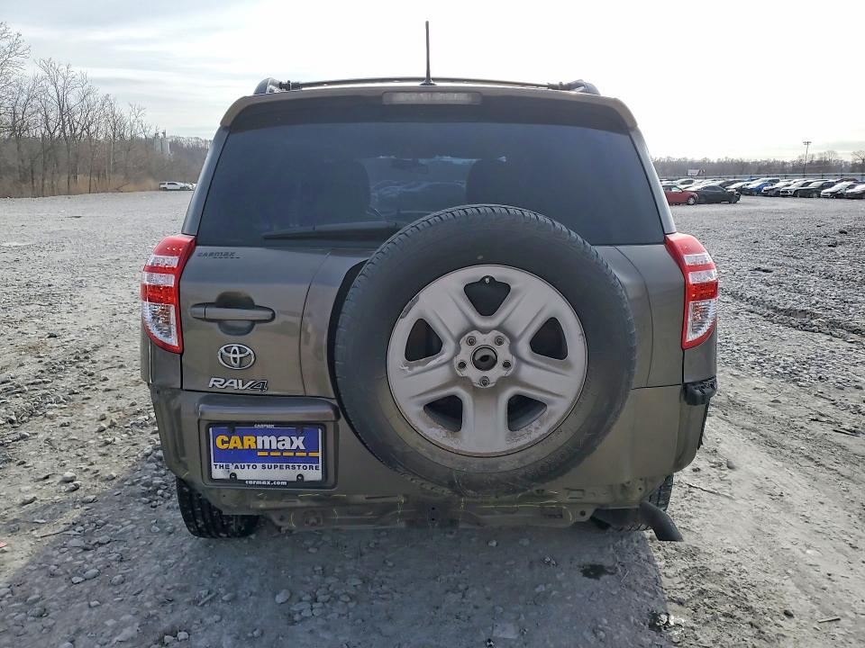 74077005 :رقم المزاد ، 2T3ZF4DV9BW092601 vin ، 2011 Toyota Rav4 مزاد بيع