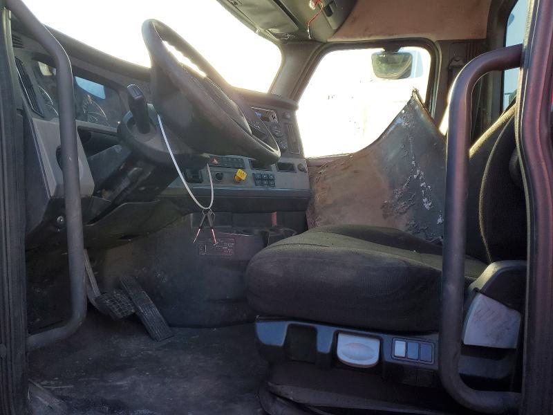 2022 Freightliner Cascadia 1 მანქანა იყიდება აუქციონზე, vin: 3AKJHLDV7NDND6936, აუქციონის ნომერი: 90500405