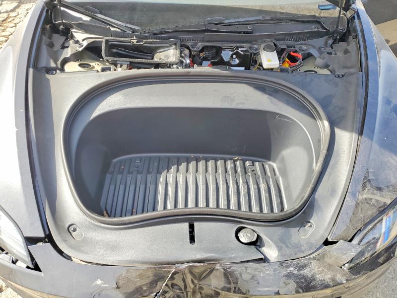 Продажа на аукционе авто 2025 Tesla Model 3, vin: 5YJ3E1EA8SF082702, номер лота: 75096055