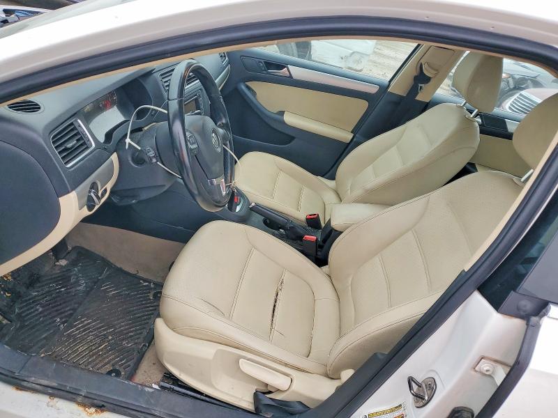 Auction sale of the 2011 Volkswagen Jetta, vin: 3VWLZ7AJ3BM003796, lot number: 99115315