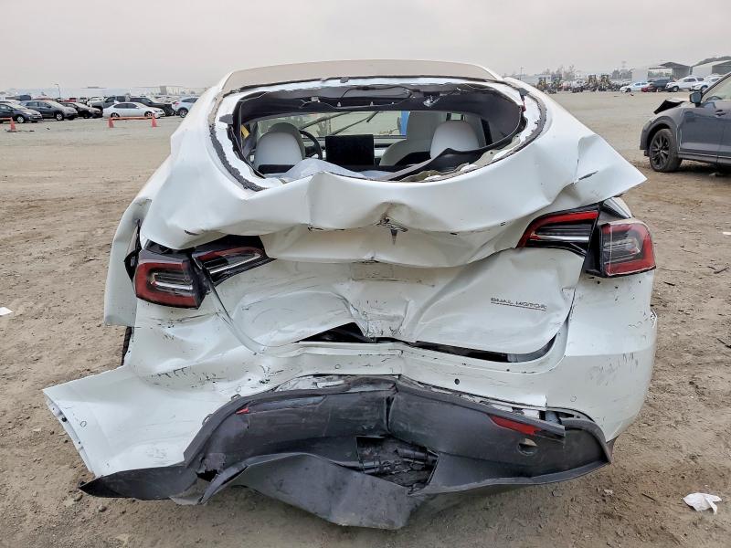 74133415 :رقم المزاد ، 7SAYGDEF7NF553288 vin ، 2022 Tesla Model Y مزاد بيع