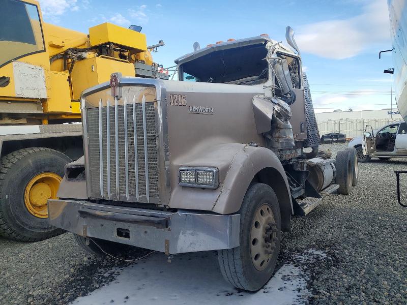 Продажа на аукционе авто 2001 Kenworth Construction, vin: 1XKWDB9X31J881917, номер лота: 74577675