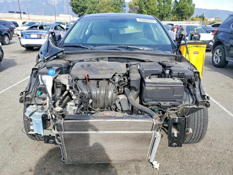 2018 Kia Optima მანქანა იყიდება აუქციონზე, vin: 5XXGT4L30JG258456, აუქციონის ნომერი: 75086235