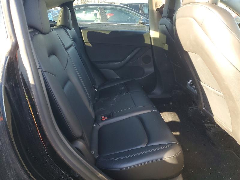 73062775 :رقم المزاد ، 7SAYGDEE8NF376032 vin ، 2022 Tesla Model Y مزاد بيع