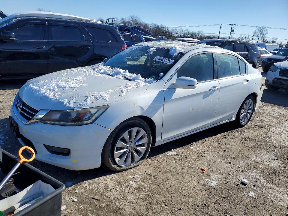 Aukcja sprzedaży 2014 Honda Accord, vin: 1HGCR2F88EA062311, numer aukcji: 74642425