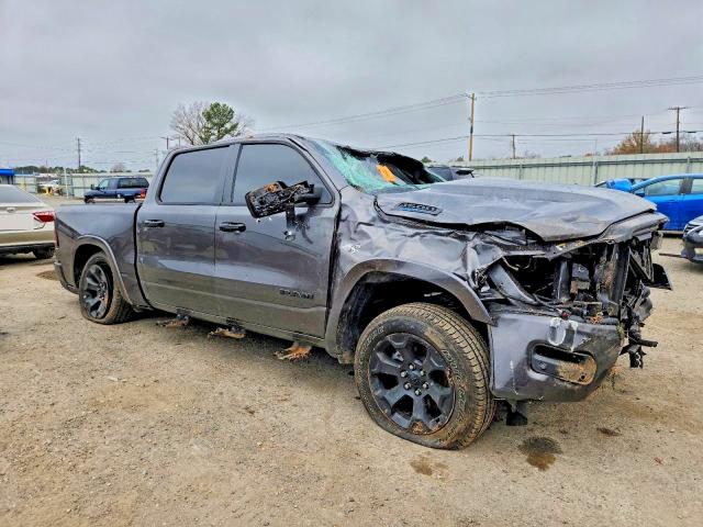 Продаж на аукціоні авто 2026 Ram 1500, vin: 1C6SRFFT5TN233244, номер лоту: 98361755
