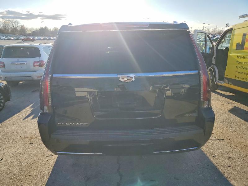 2016 Cadillac Escalade E მანქანა იყიდება აუქციონზე, vin: 1GYS4HKJ8GR291039, აუქციონის ნომერი: 72697175