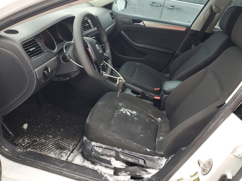 72719655 :رقم المزاد ، 3VW2B7AJ4HM203496 vin ، 2017 Volkswagen Jetta مزاد بيع