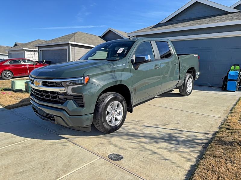 Продажа на аукционе авто 2025 Chevrolet Silverado, vin: 1GCUKDED8SZ171415, номер лота: 73893425