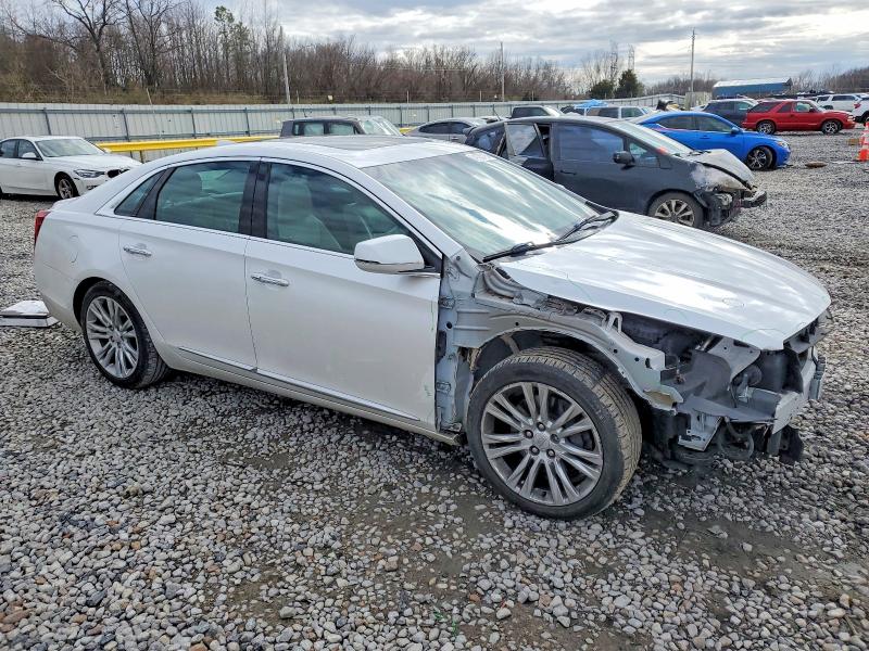 Продаж на аукціоні авто 2019 Cadillac Xts, vin: 2G61M5S3XK9102639, номер лоту: 74123105