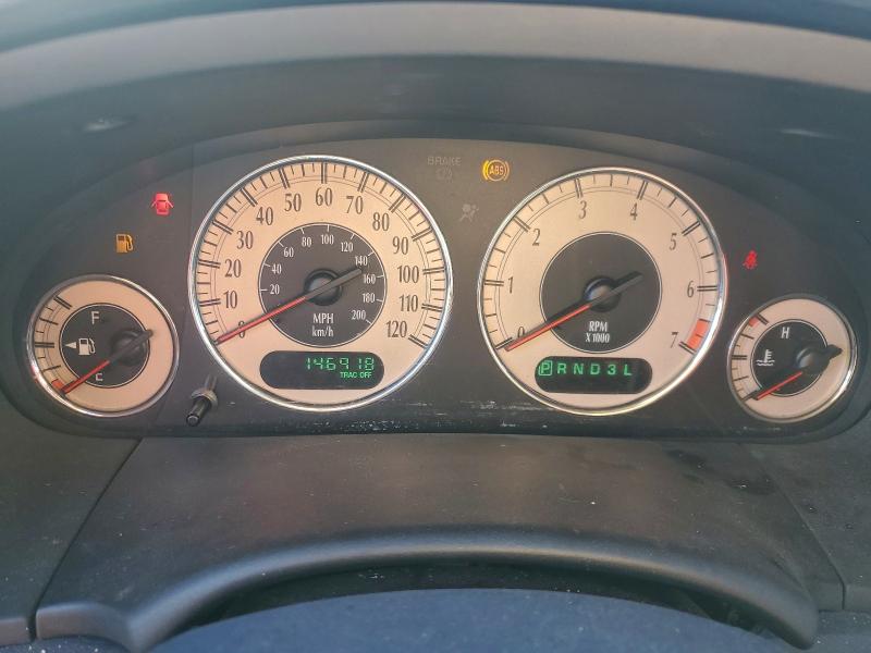 2001 Chrysler Town & Country მანქანა იყიდება აუქციონზე, vin: 2C8GP64L21R139618, აუქციონის ნომერი: 96336985