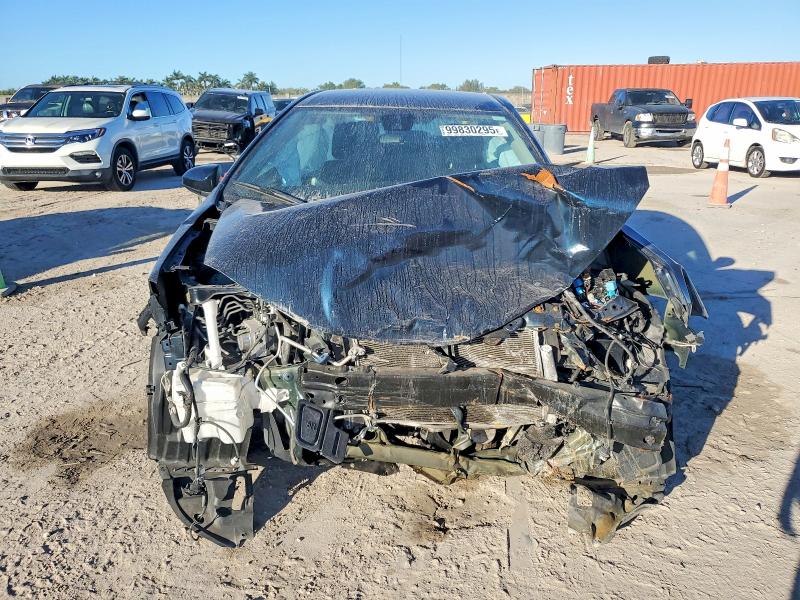 2019 Toyota Corolla მანქანა იყიდება აუქციონზე, vin: 2T1BURHE9KC155835, აუქციონის ნომერი: 99830295