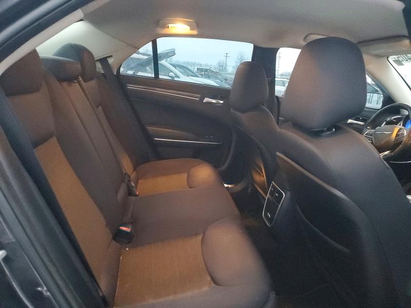 72735405 :رقم المزاد ، 2C3CCARG7KH556481 vin ، 2019 Chrysler 300 مزاد بيع
