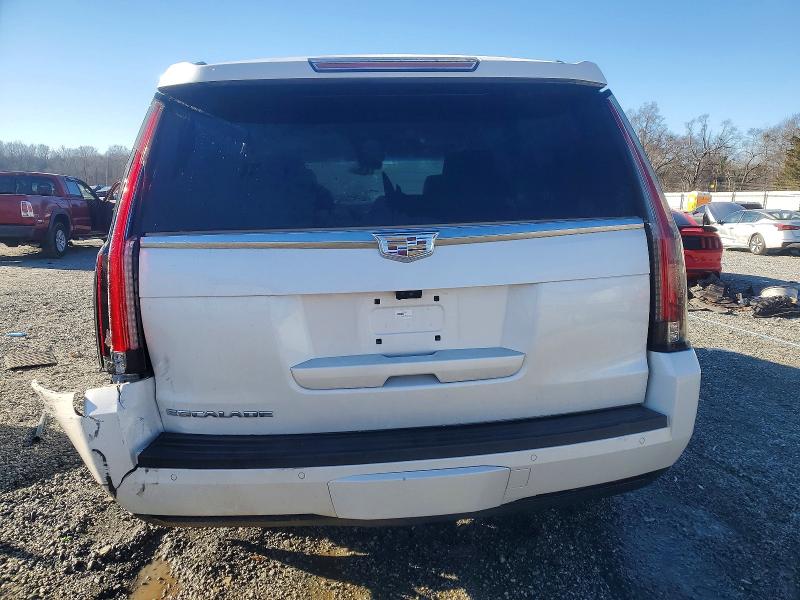 Продажа на аукционе авто 2018 Cadillac Escalade L, vin: 1GYS4BKJ6JR233600, номер лота: 73437555